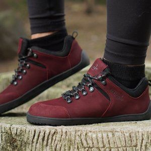 SOLD Realfoot Trekker Size 38 Fits Like 39